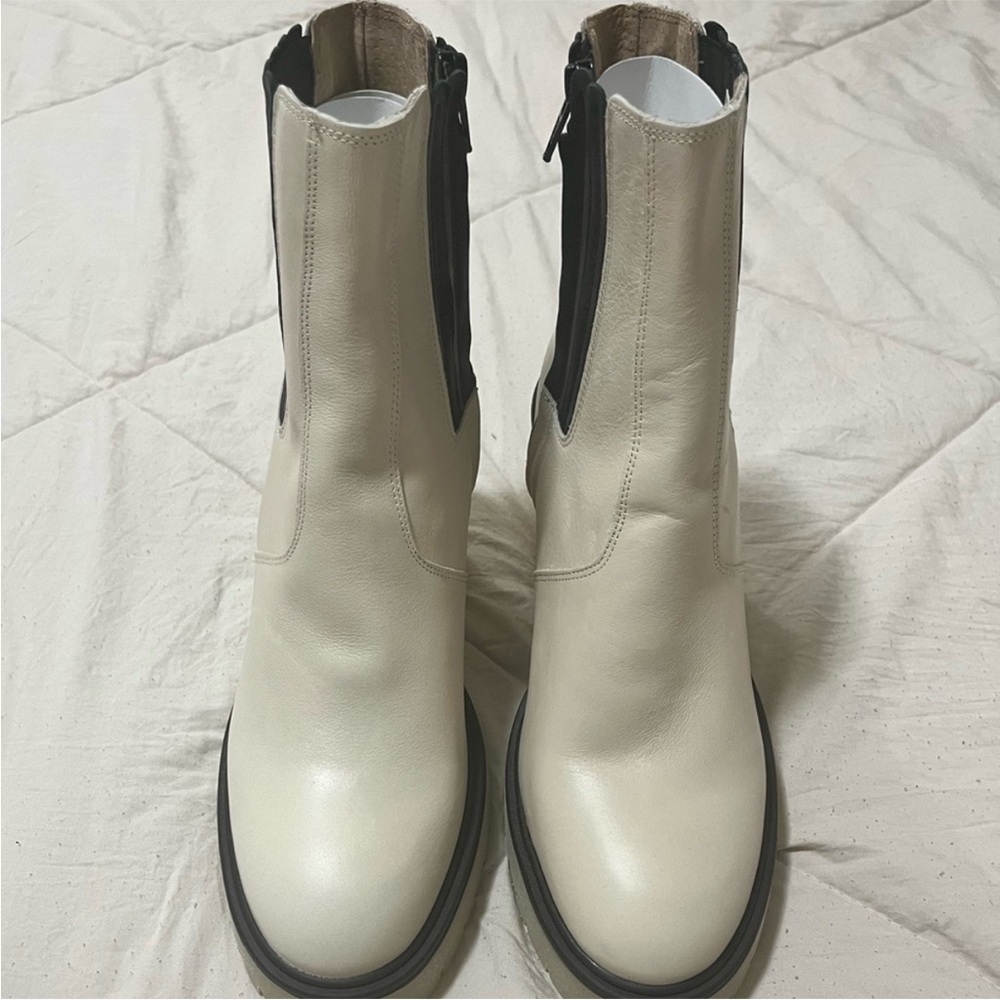 Free People Women’s James Chelsea Chunky Platform Boots White Black Size 9 - Picture 5 of 16
